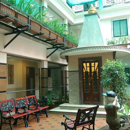 Haredia Hotel Bombaim Exterior foto