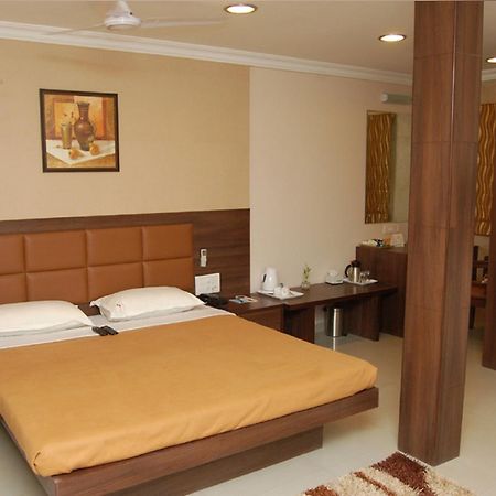 Haredia Hotel Bombaim Exterior foto