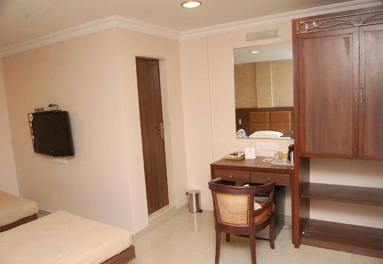 Haredia Hotel Bombaim Exterior foto